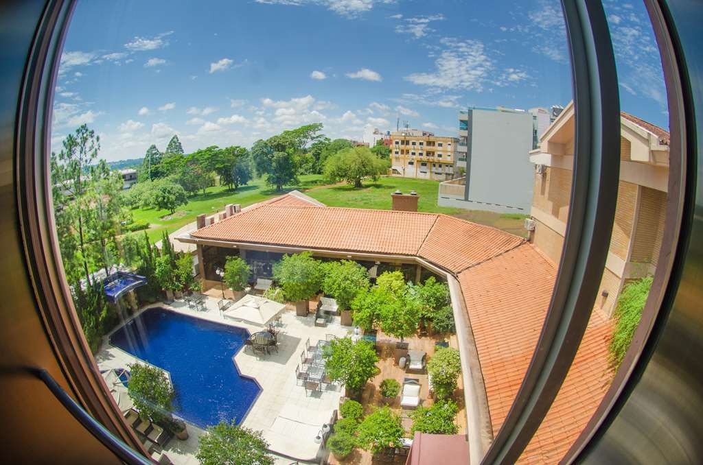 Las Ventanas Hotel Boutique Сиудад дел Есте Екстериор снимка